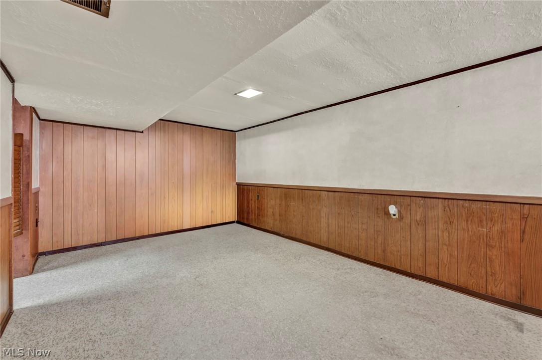 710 Bayridge Boulevard Property Photo 23