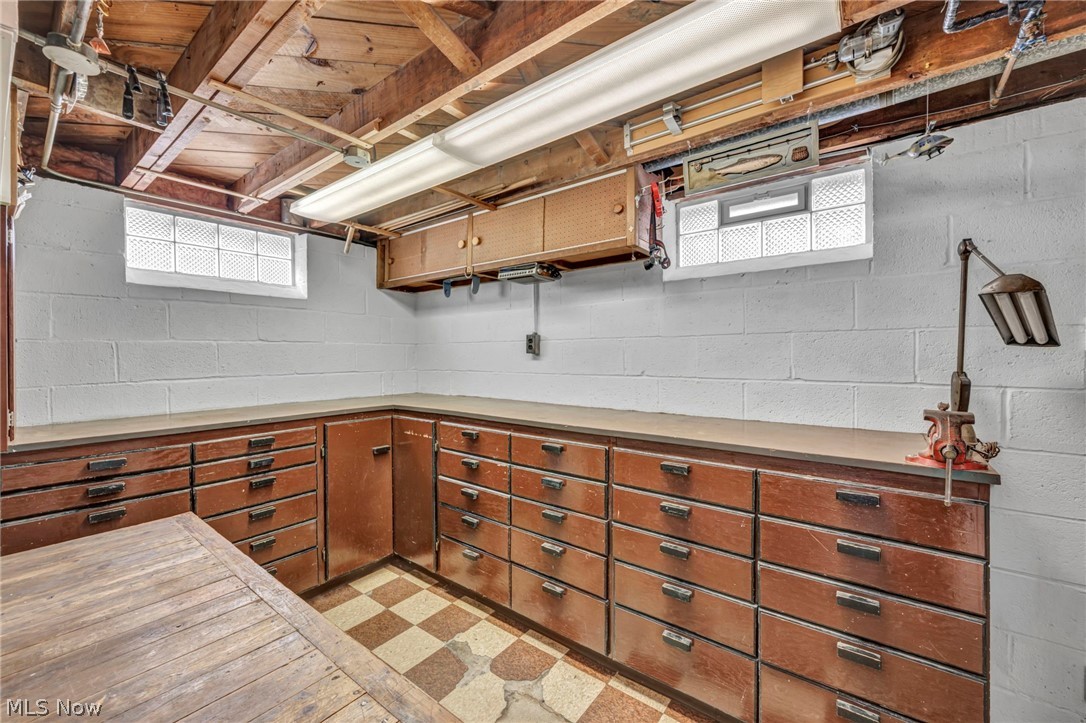 710 Bayridge Boulevard Property Photo 28
