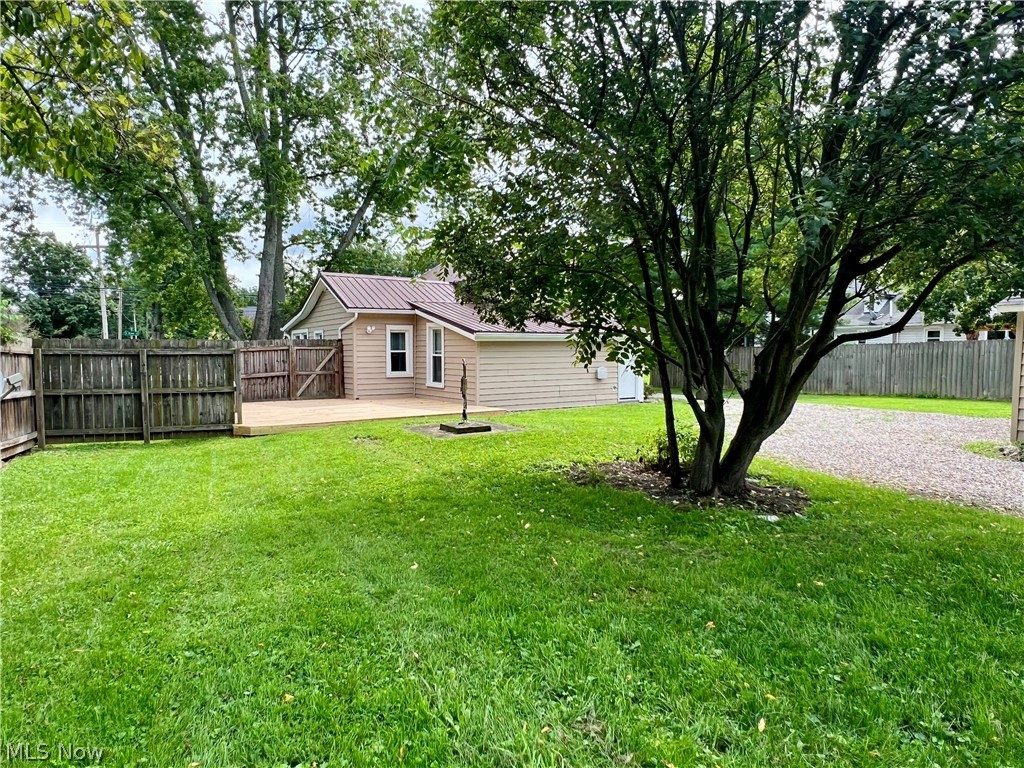 46 S River Street Property Photo 23