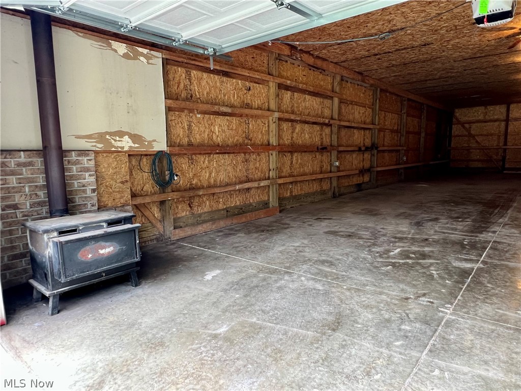 46 S River Street Property Photo 28