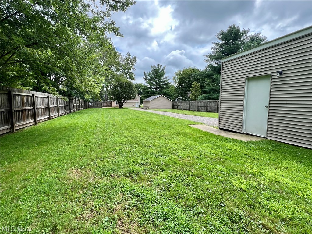 46 S River Street Property Photo 30
