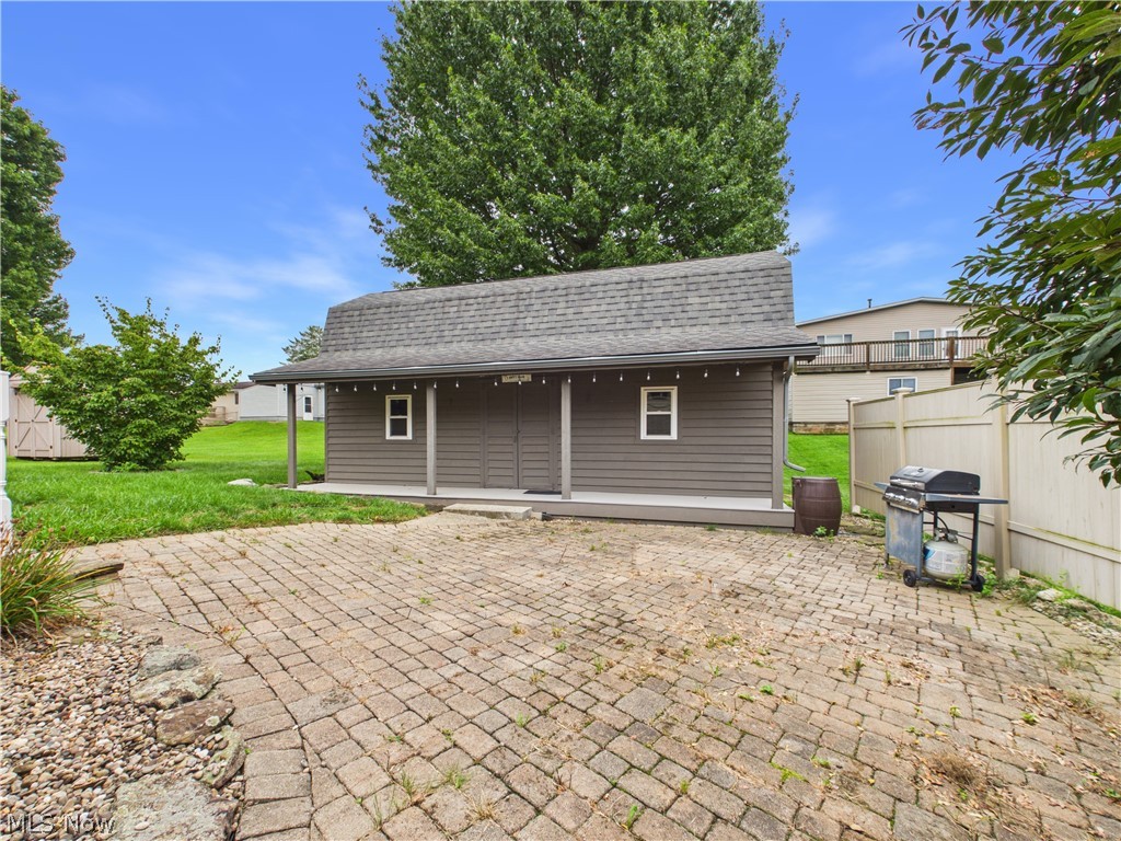 3206 Charles Drive Property Photo 6