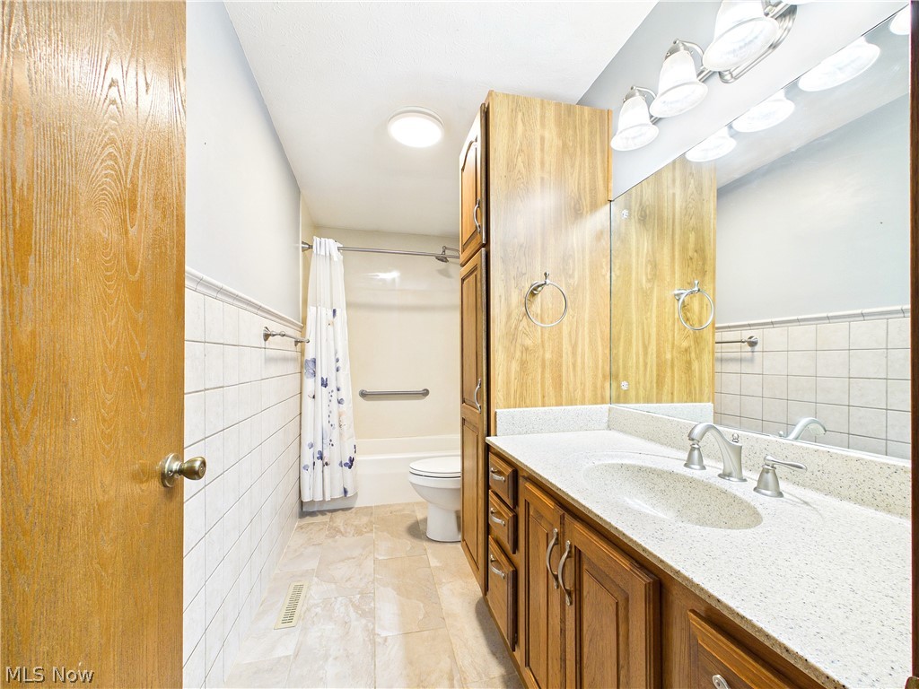 3206 Charles Drive Property Photo 31