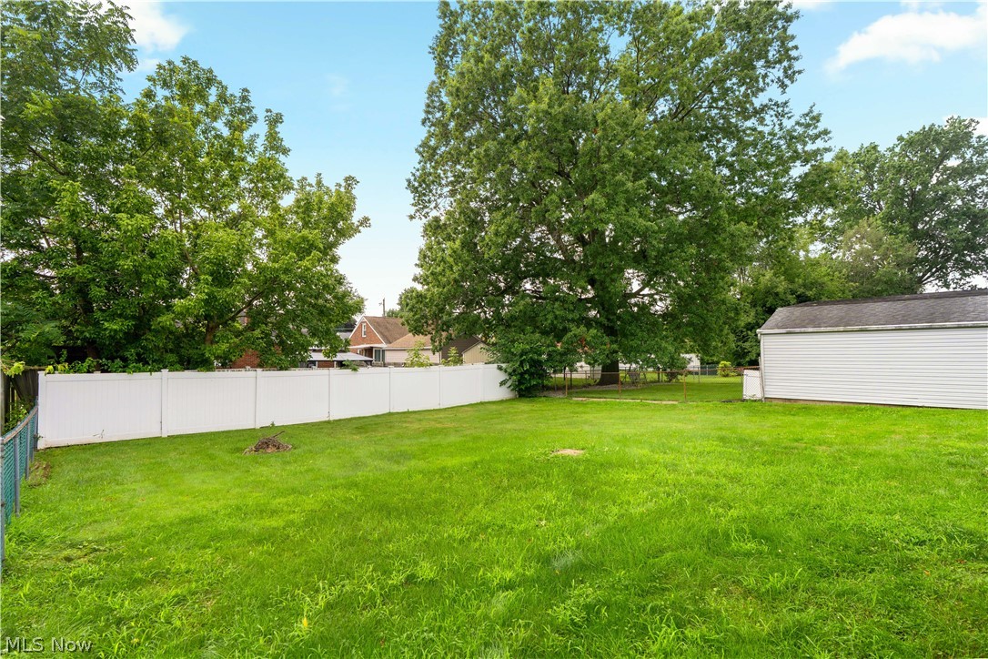 3008 Helen Place Nw Property Photo 11