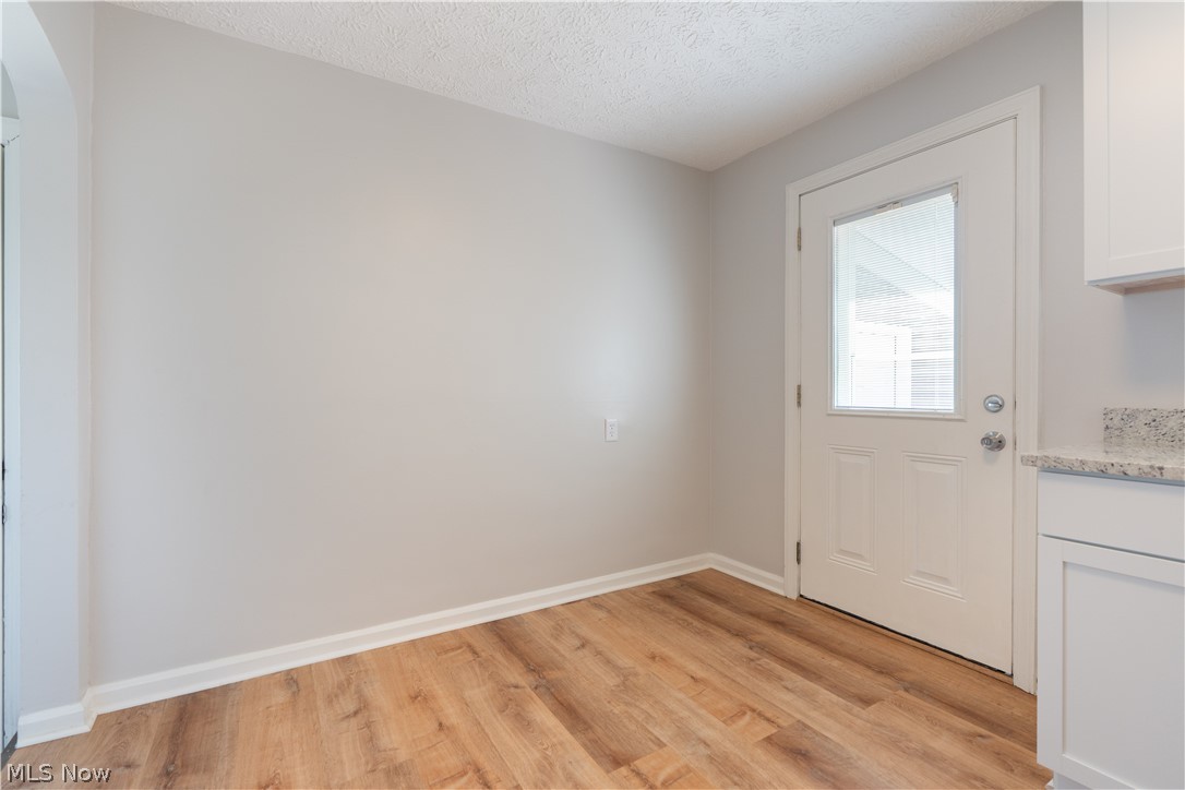 3008 Helen Place Nw Property Photo 22