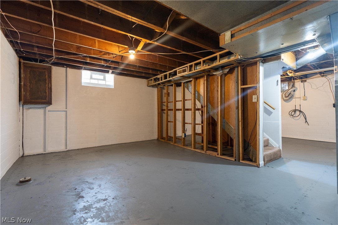 3008 Helen Place Nw Property Photo 38