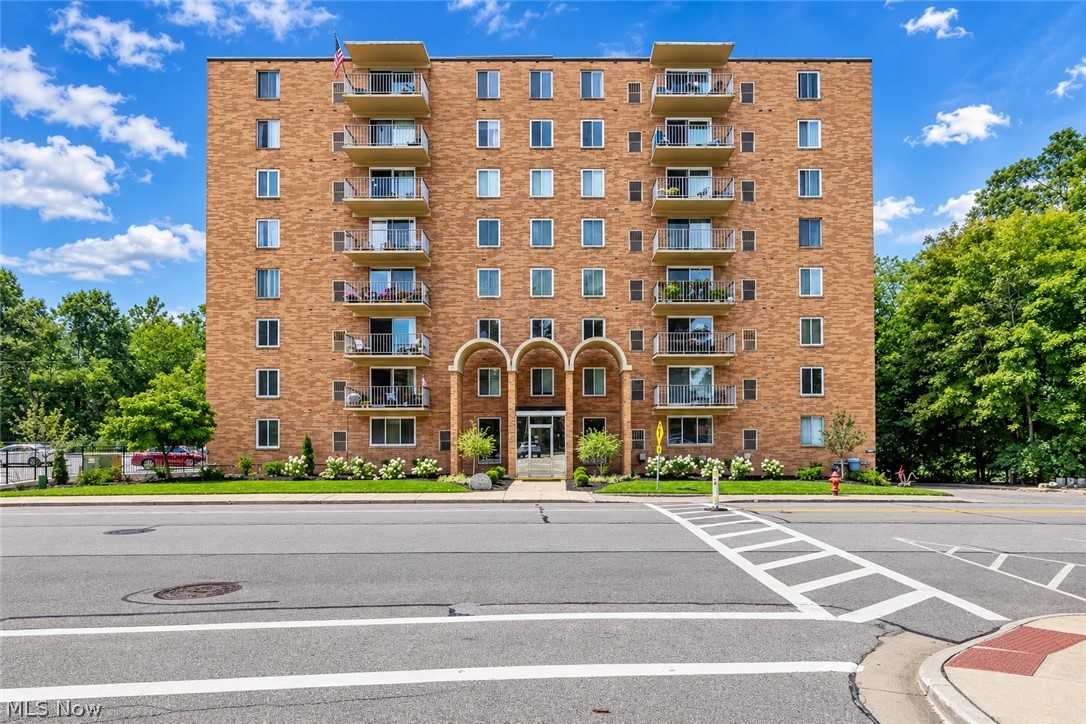 50 S Rocky River 506