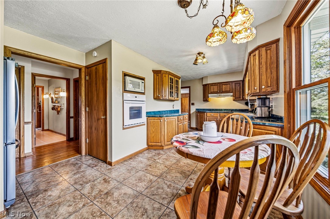 219 W Mennonite Road Property Photo 10