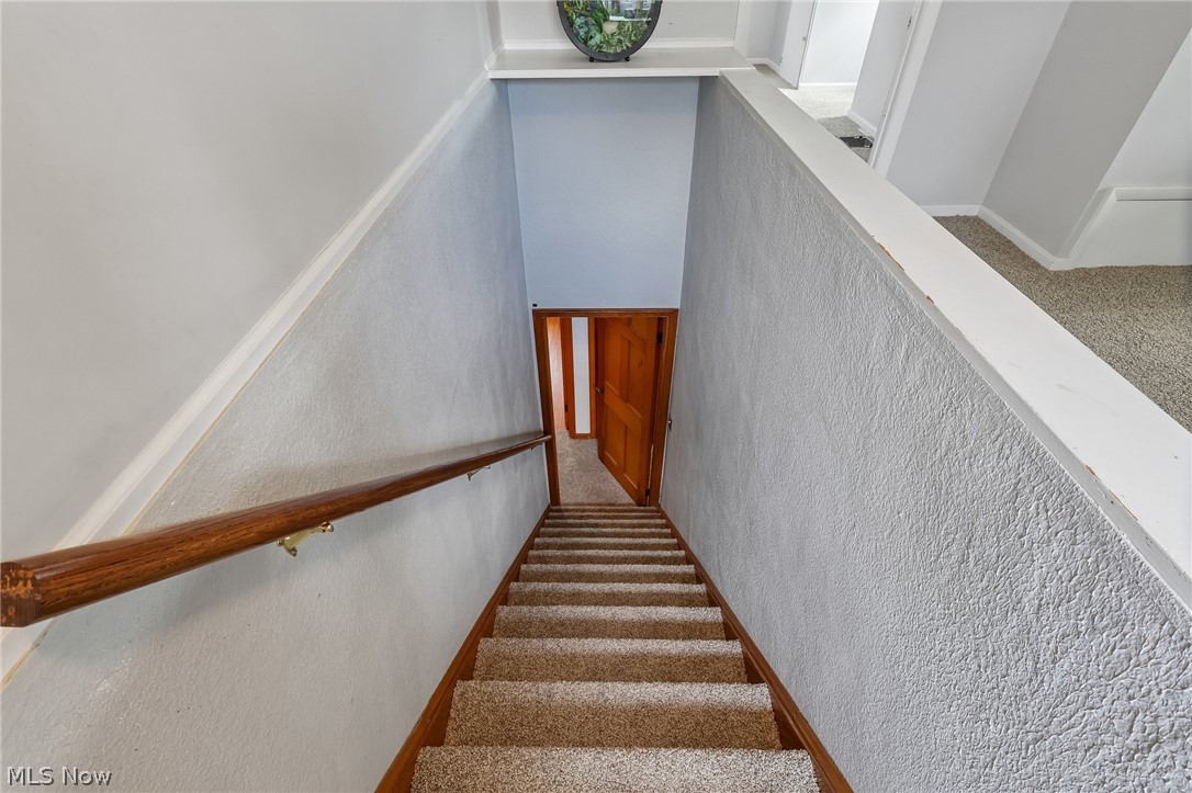 439 E 330th Street Property Photo 35