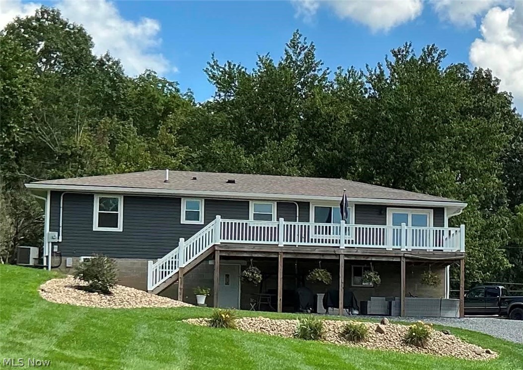 3285 Arrowhead Drive Property Photo 1