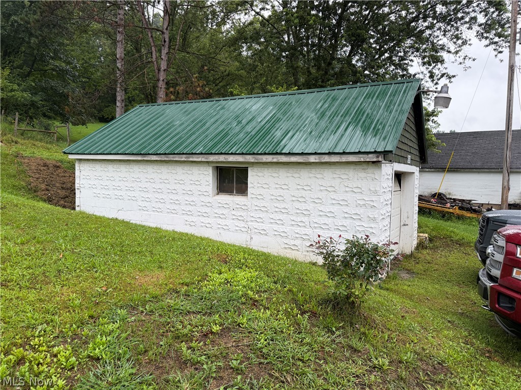 9267 Scio Rd Se Property Photo 3