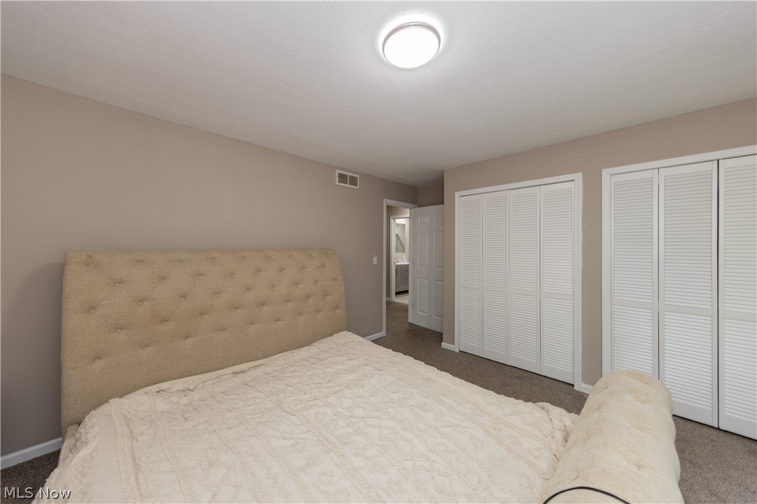 41 South Circle Property Photo 22