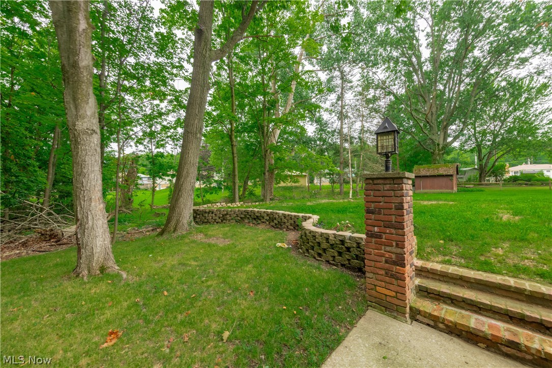 41 South Circle Property Photo 33