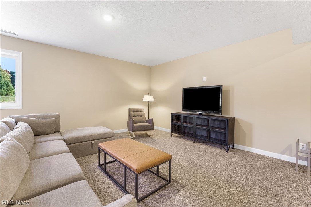 3495 Wicker Street Ne Property Photo 28