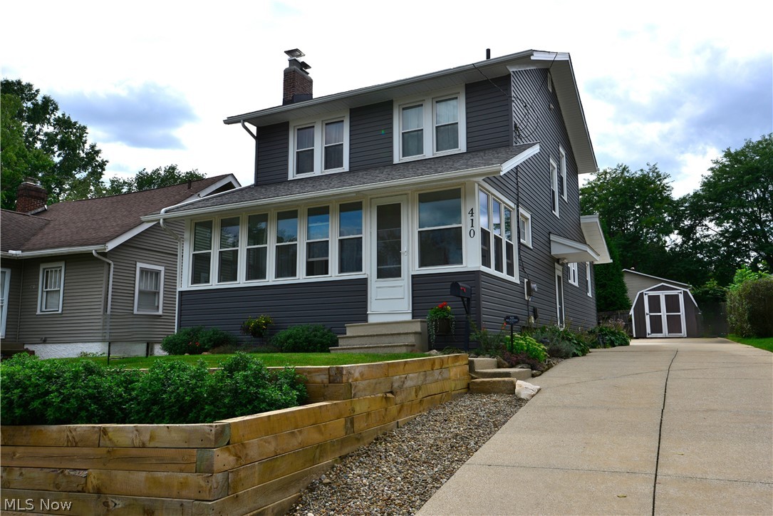 410 Moody Street Property Photo 1