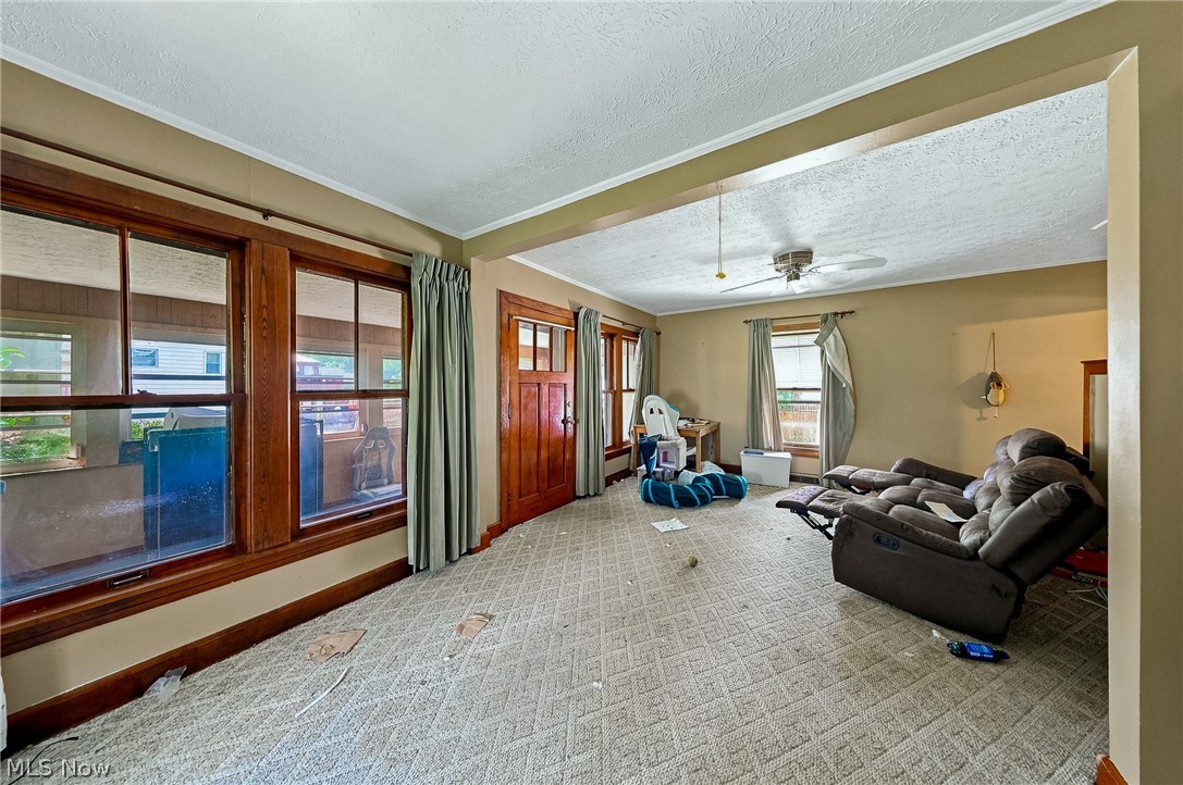 1815 Daniels Avenue Property Photo 5