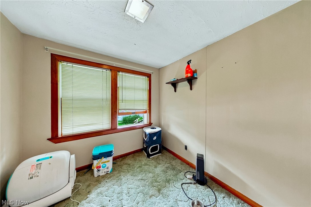 1815 Daniels Avenue Property Photo 15