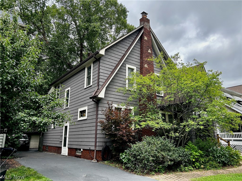 3887 Northampton Road Property Photo 1
