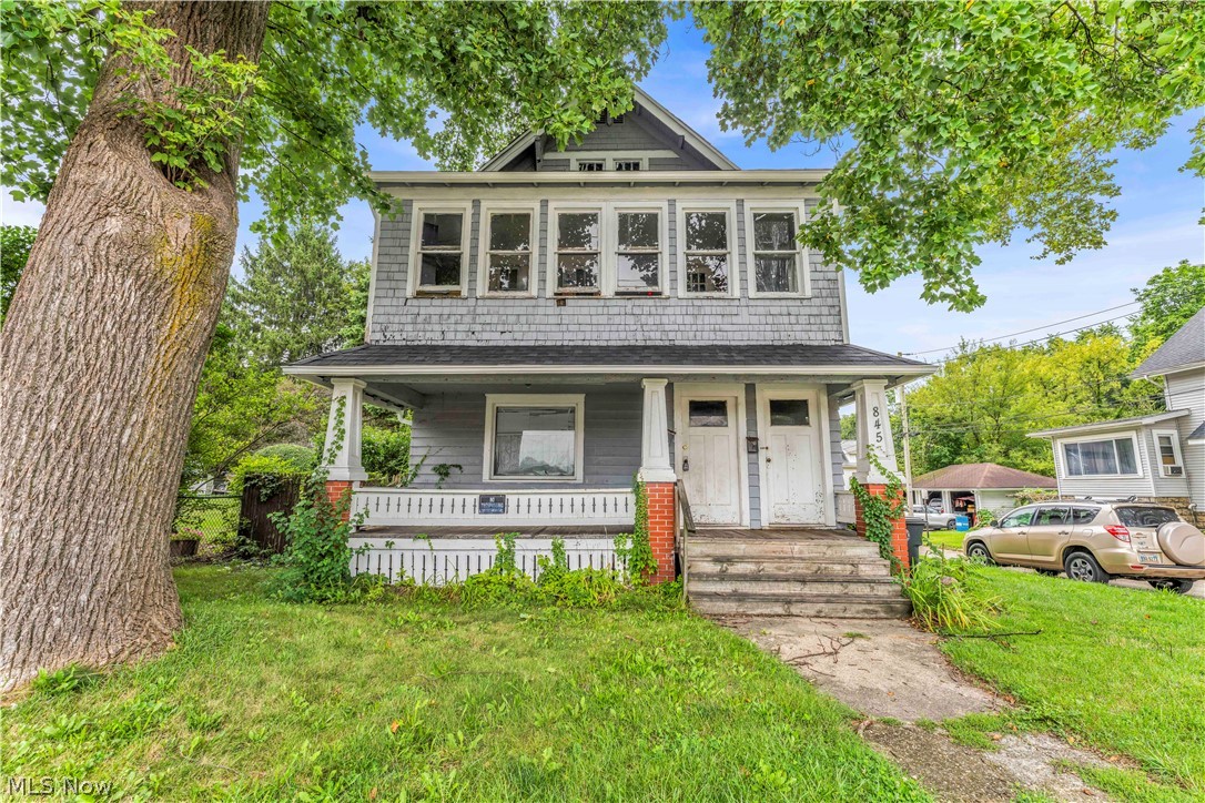 845 Dayton Street Property Photo 1