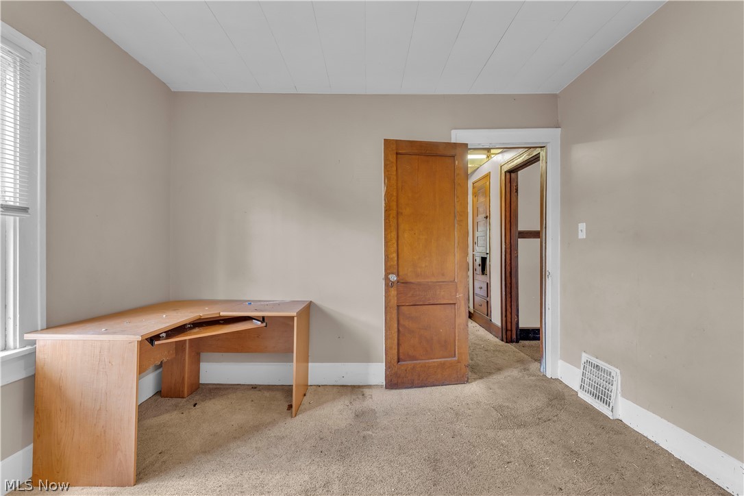 845 Dayton Street Property Photo 13