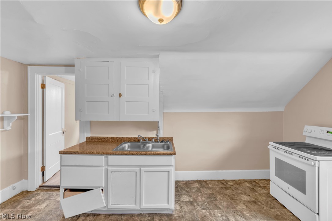 845 Dayton Street Property Photo 19