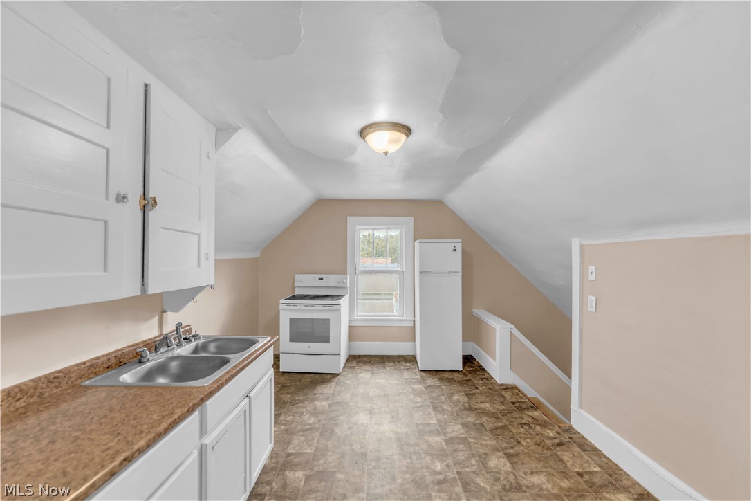 845 Dayton Street Property Photo 20