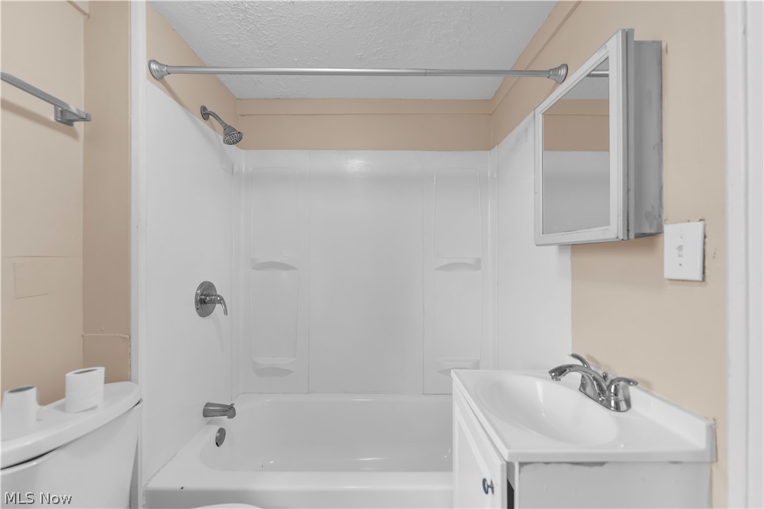 845 Dayton Street Property Photo 21