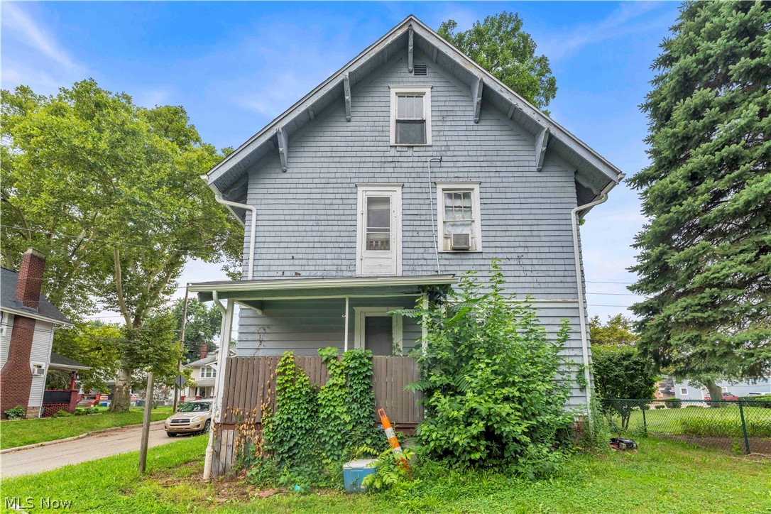845 Dayton Street Property Photo 31