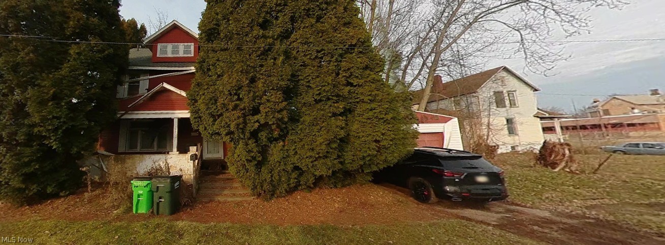 627 S Morgan Avenue Property Photo 1