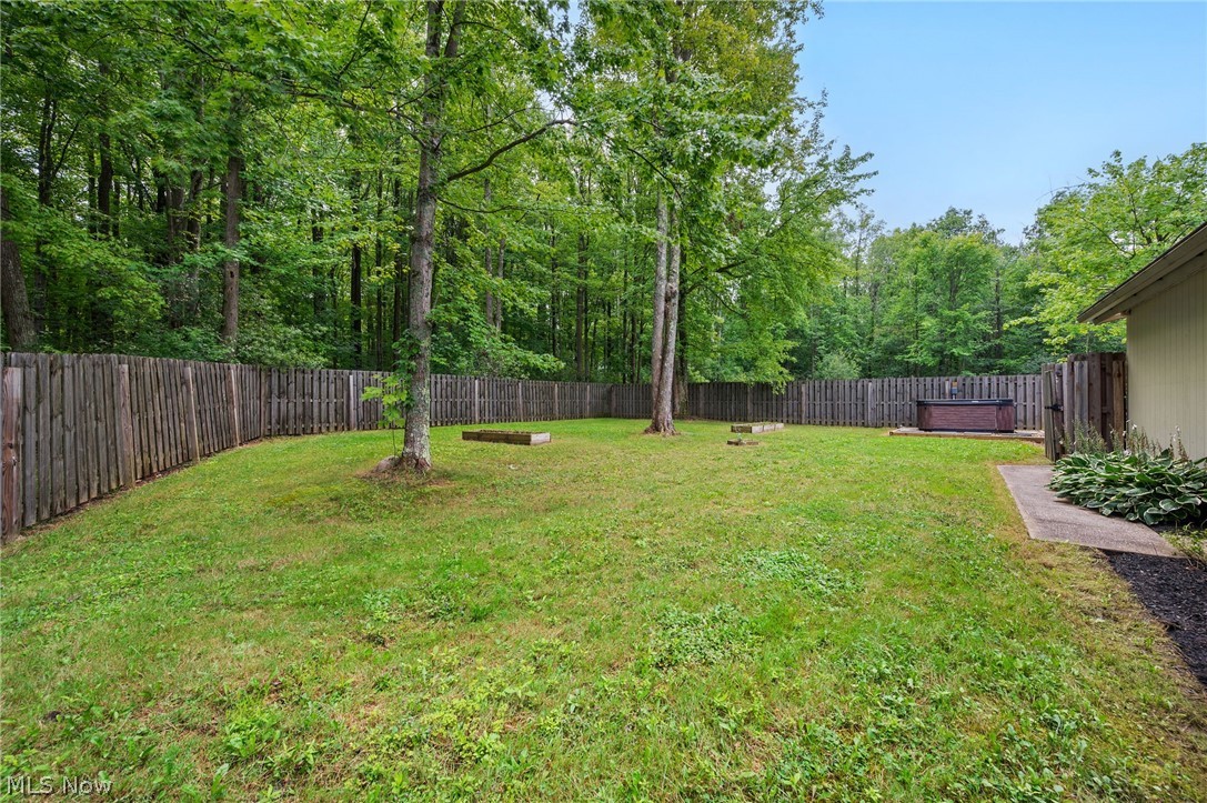 8995 Knotty Pine Lane Property Photo 37