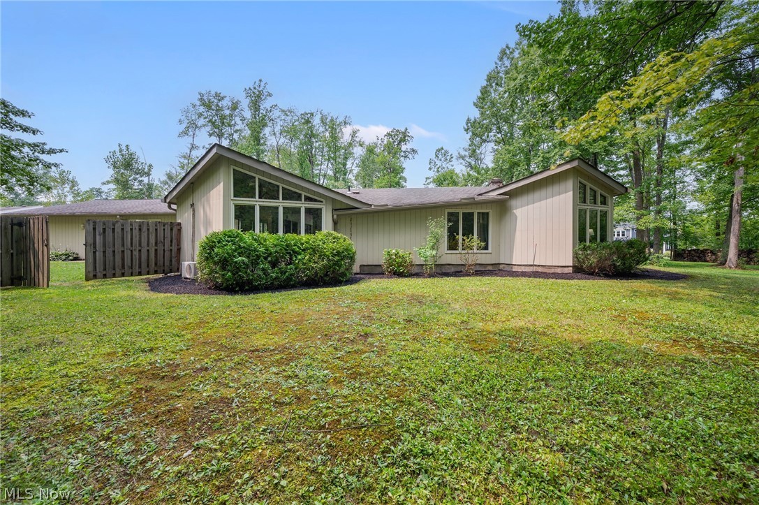 8995 Knotty Pine Lane Property Photo 38
