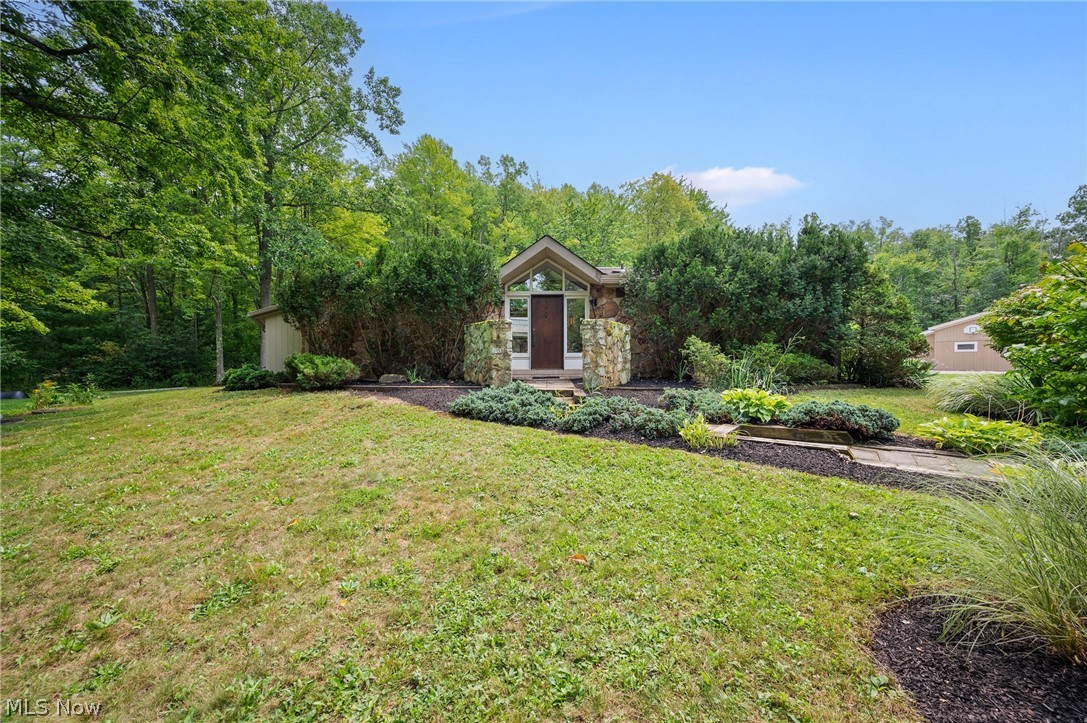 8995 Knotty Pine Lane Property Photo 39