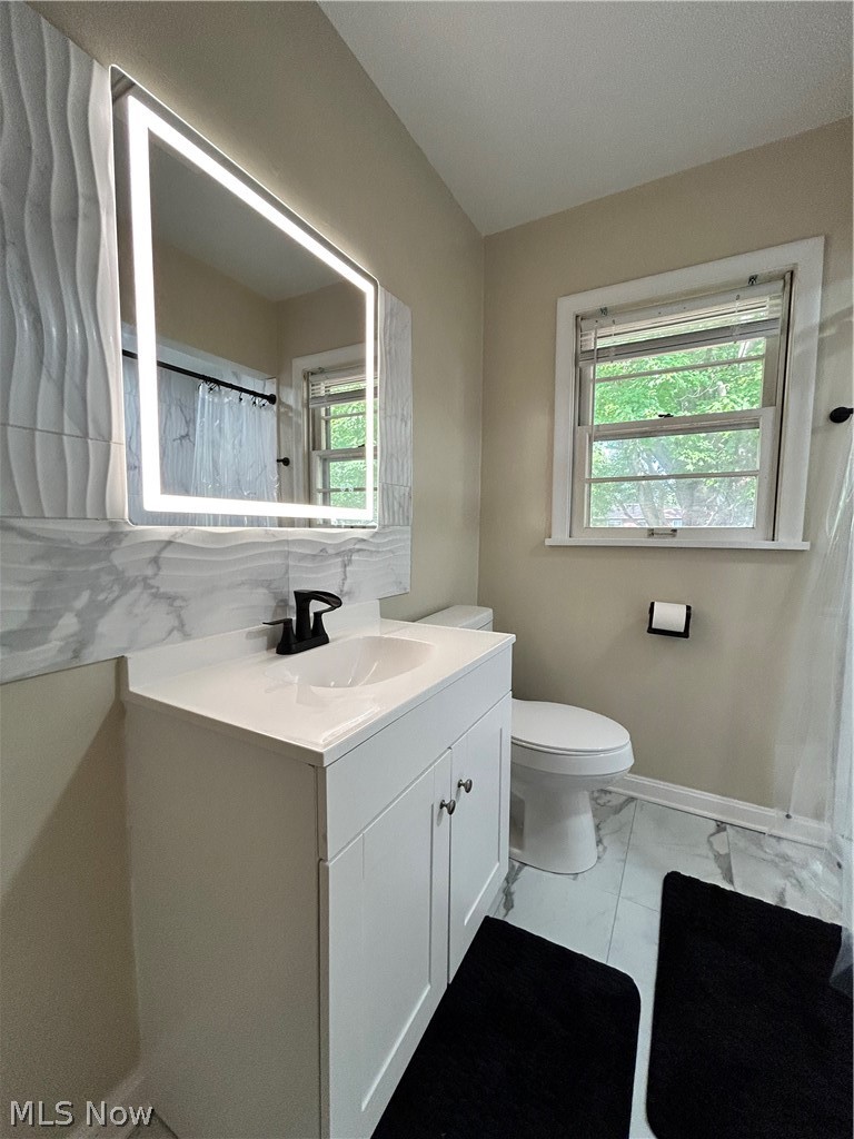 443 Lansing Road Property Photo 13
