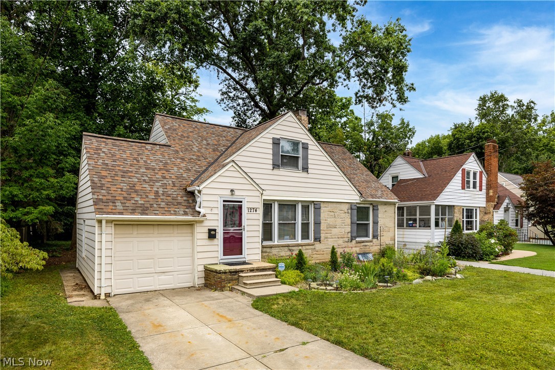 1274 Dorsh Road Property Photo 1