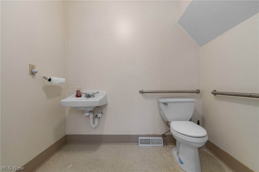 1850 Whipple Avenue Nw Property Photo 12