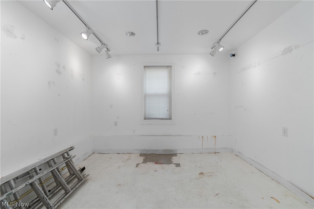 1850 Whipple Avenue Nw Property Photo 24
