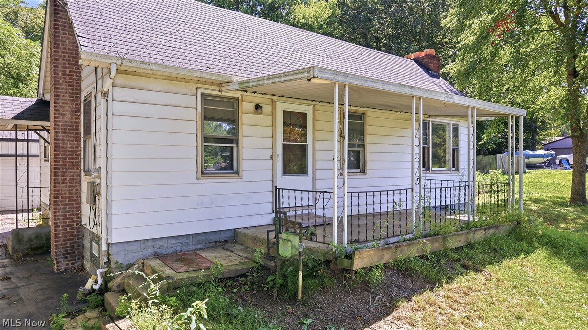 3493 Shadyside Drive Property Photo 6