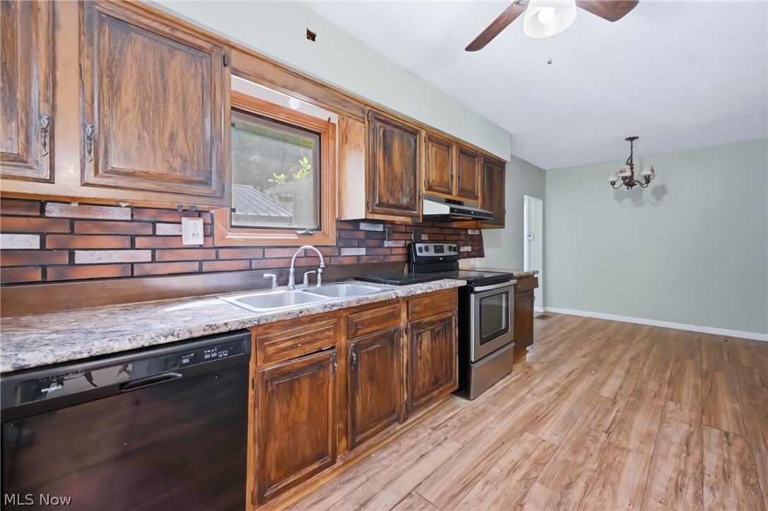 3493 Shadyside Drive Property Photo 17