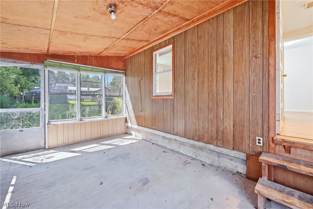 3493 Shadyside Drive Property Photo 24