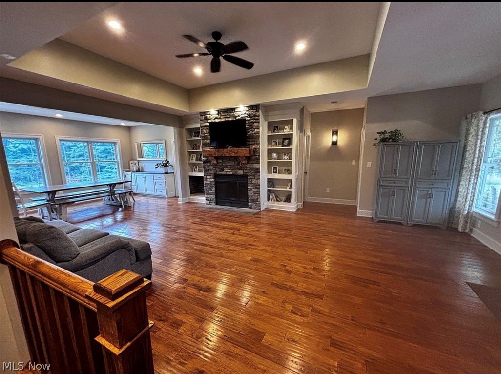 2976 Greenleaf Road Property Photo 7