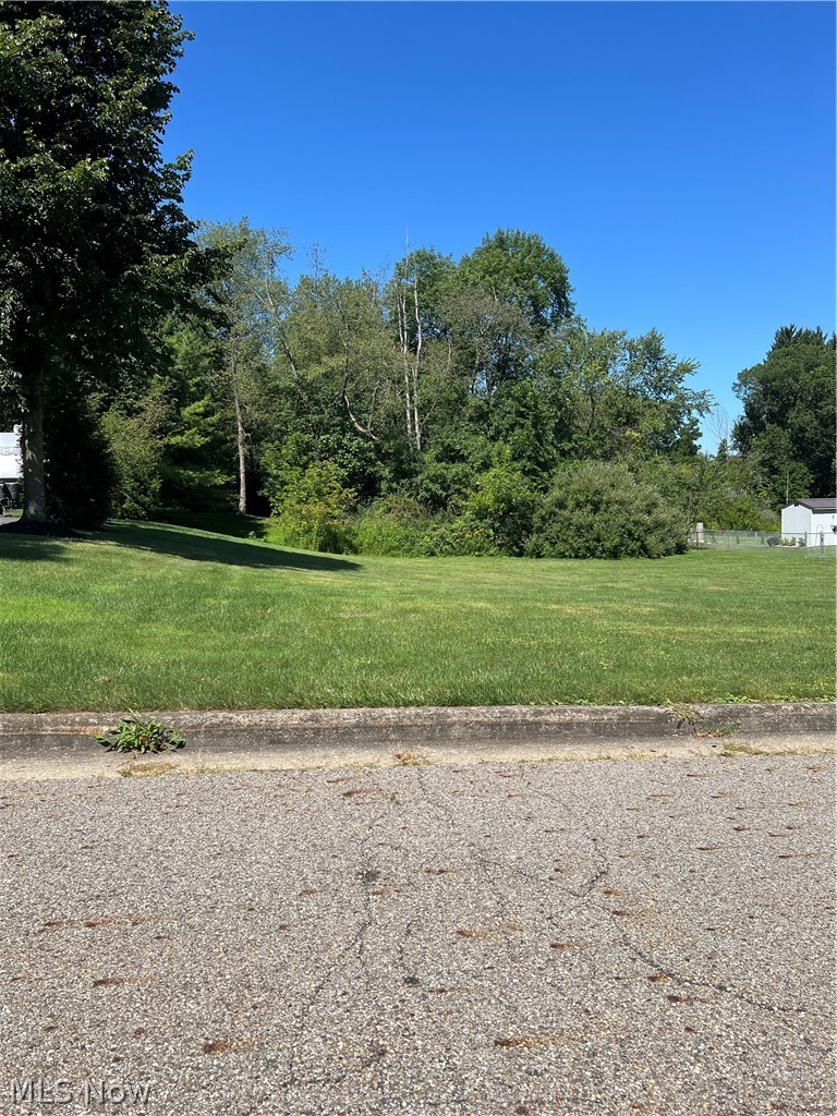 Malibu Drive Property Photo 1