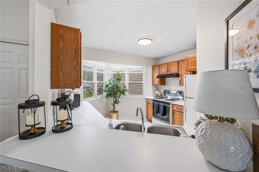 1006 Powers Avenue 5 Property Photo 10