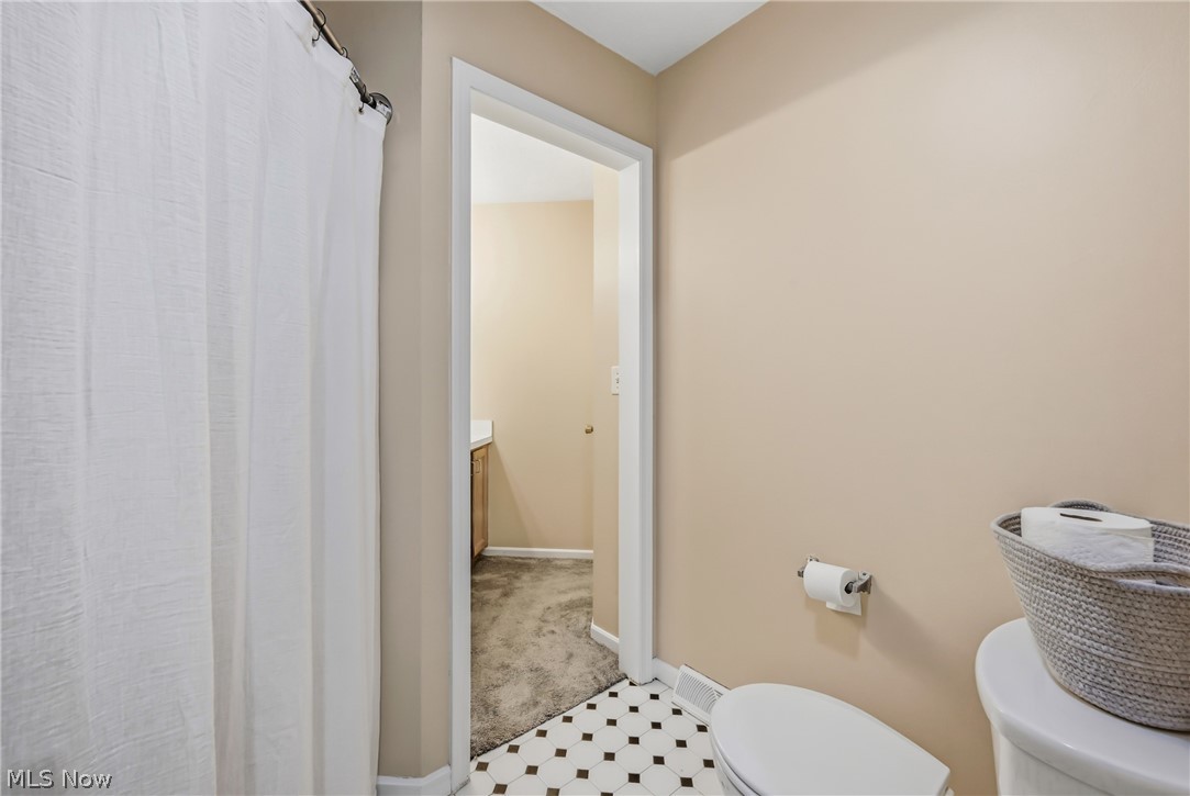 1006 Powers Avenue 5 Property Photo 25