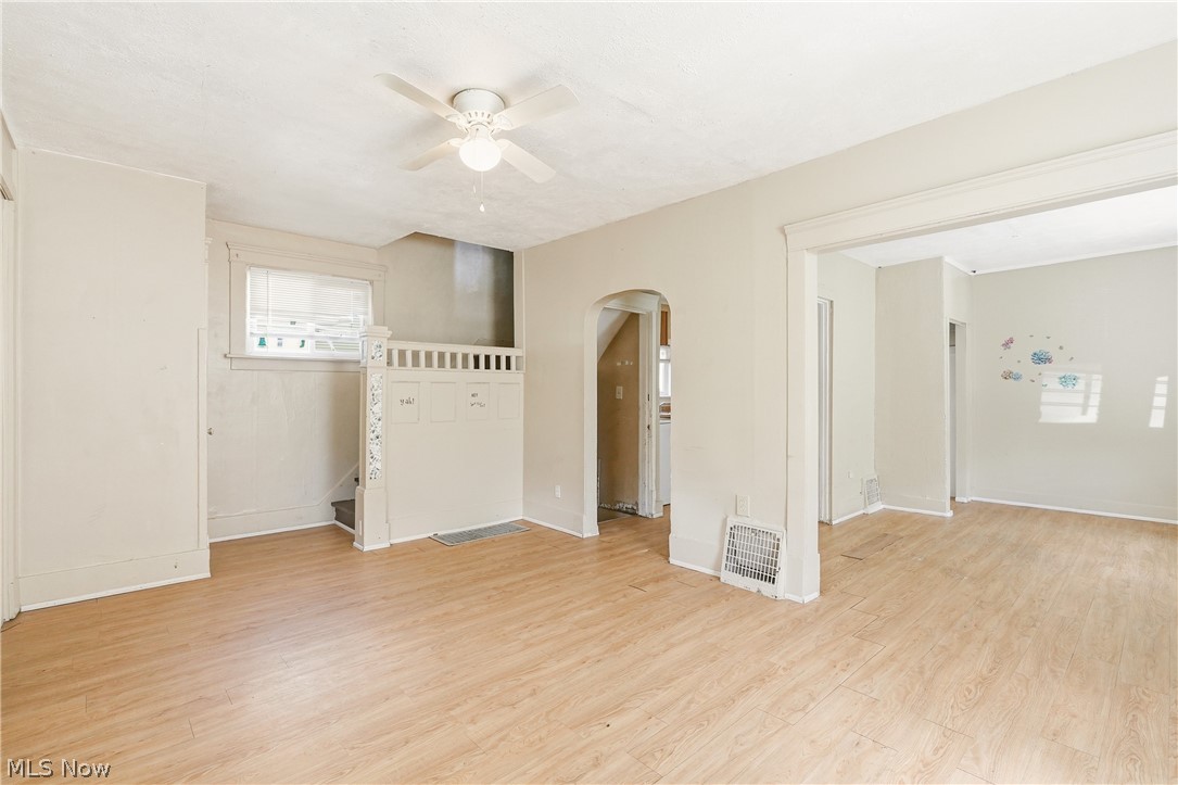 285 Sumner Court Property Photo 2