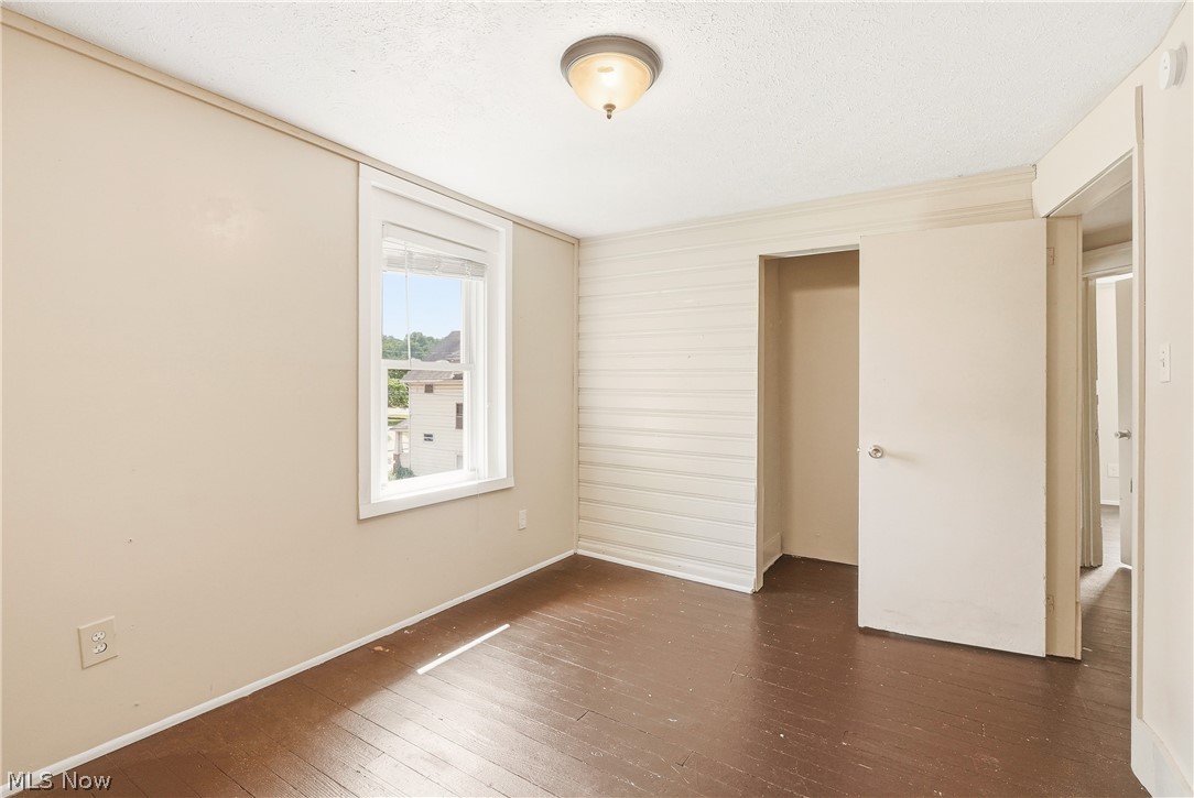 285 Sumner Court Property Photo 28