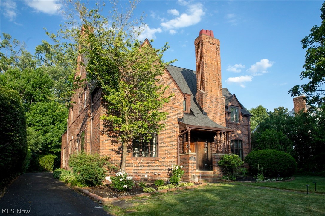 2677 Belvoir Boulevard Property Photo 1