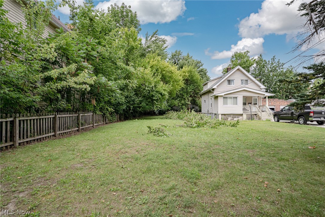 16211 Arcade Avenue Property Photo 1