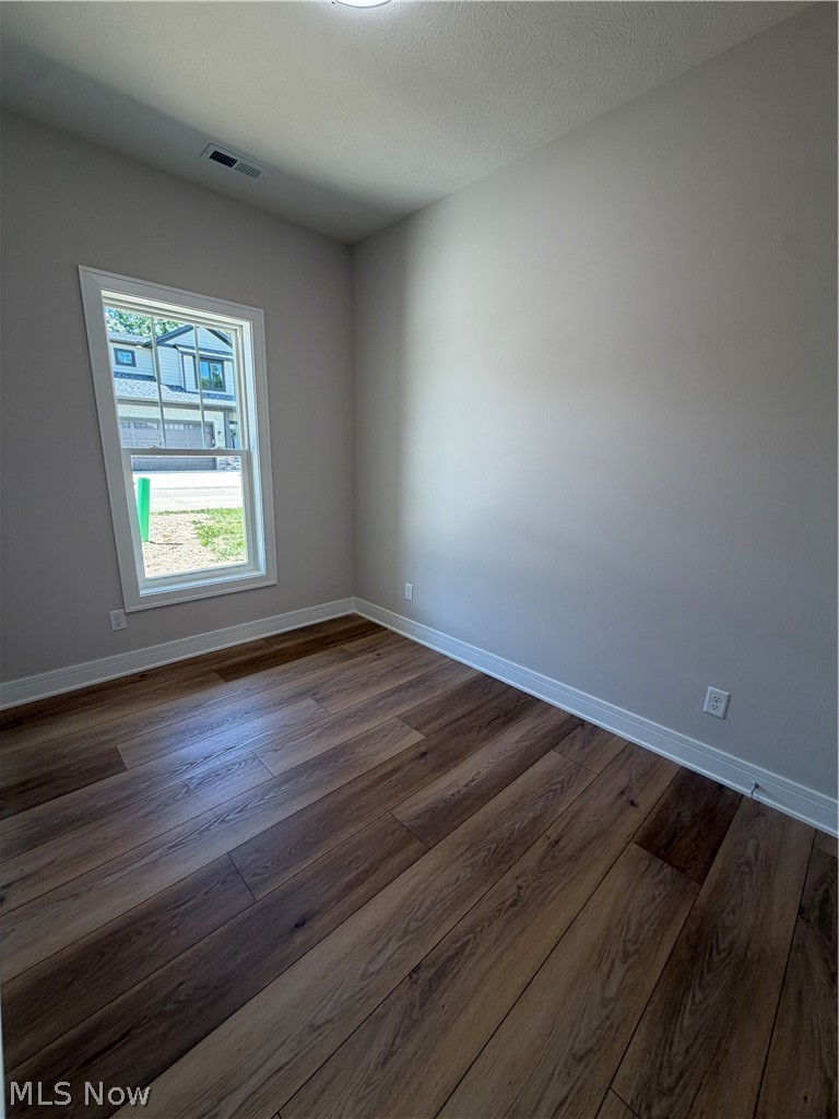7885 Fox Hunter Lane Property Photo 3