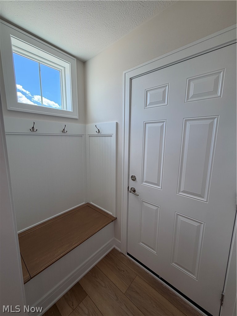 7885 Fox Hunter Lane Property Photo 8
