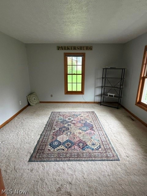 1621 Lakewood Circle Property Photo 5